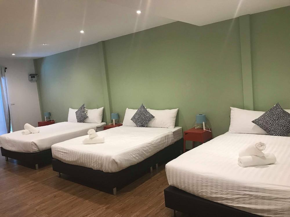 Resort M - Mrt Huai Khwang Bangkok Buitenkant foto